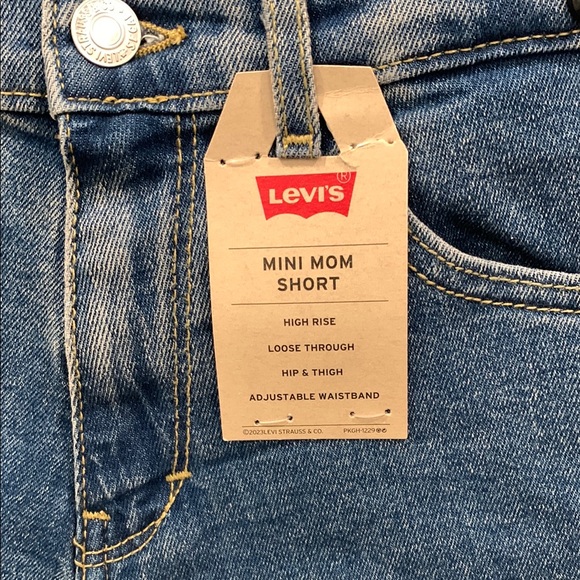 Levi's Mini Mom Shorts Girls - Picture 2 of 10